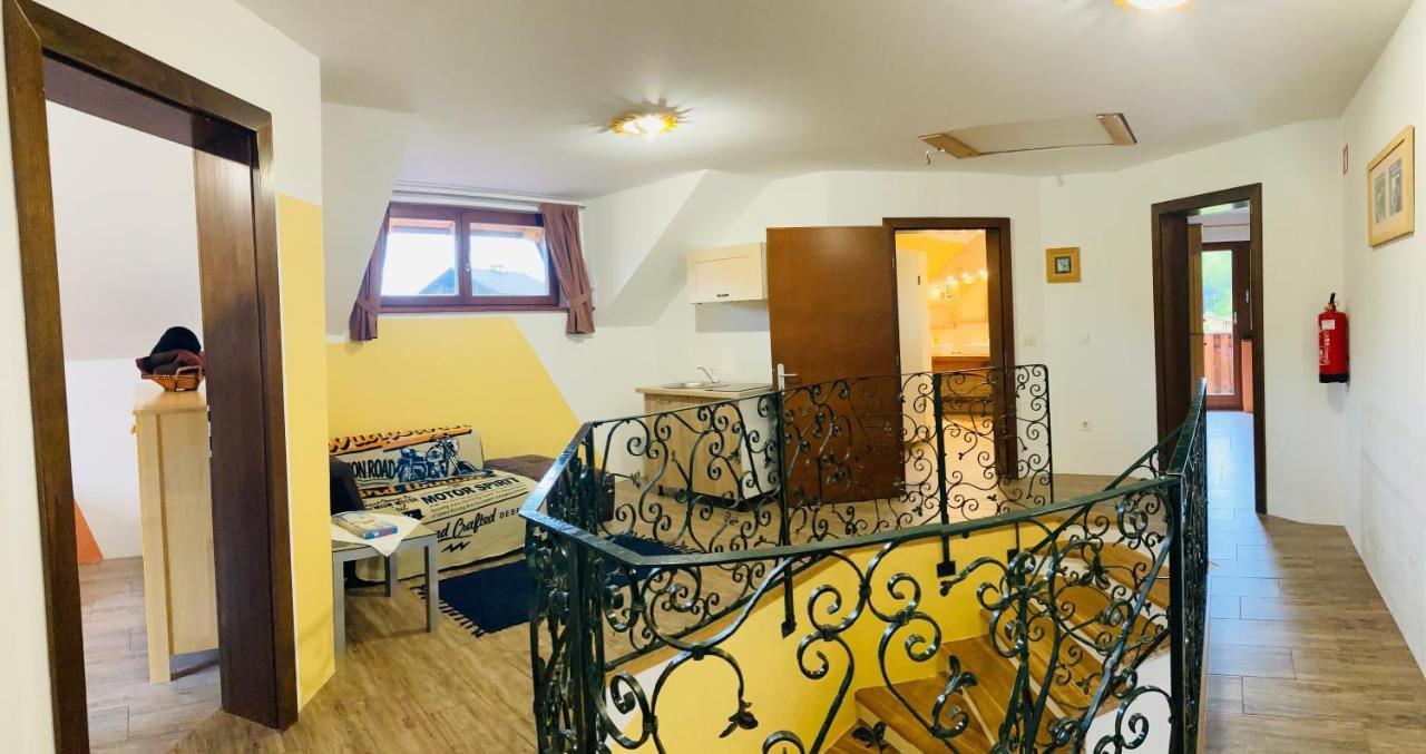 Family House Villa Mozirje Ngoại thất bức ảnh
